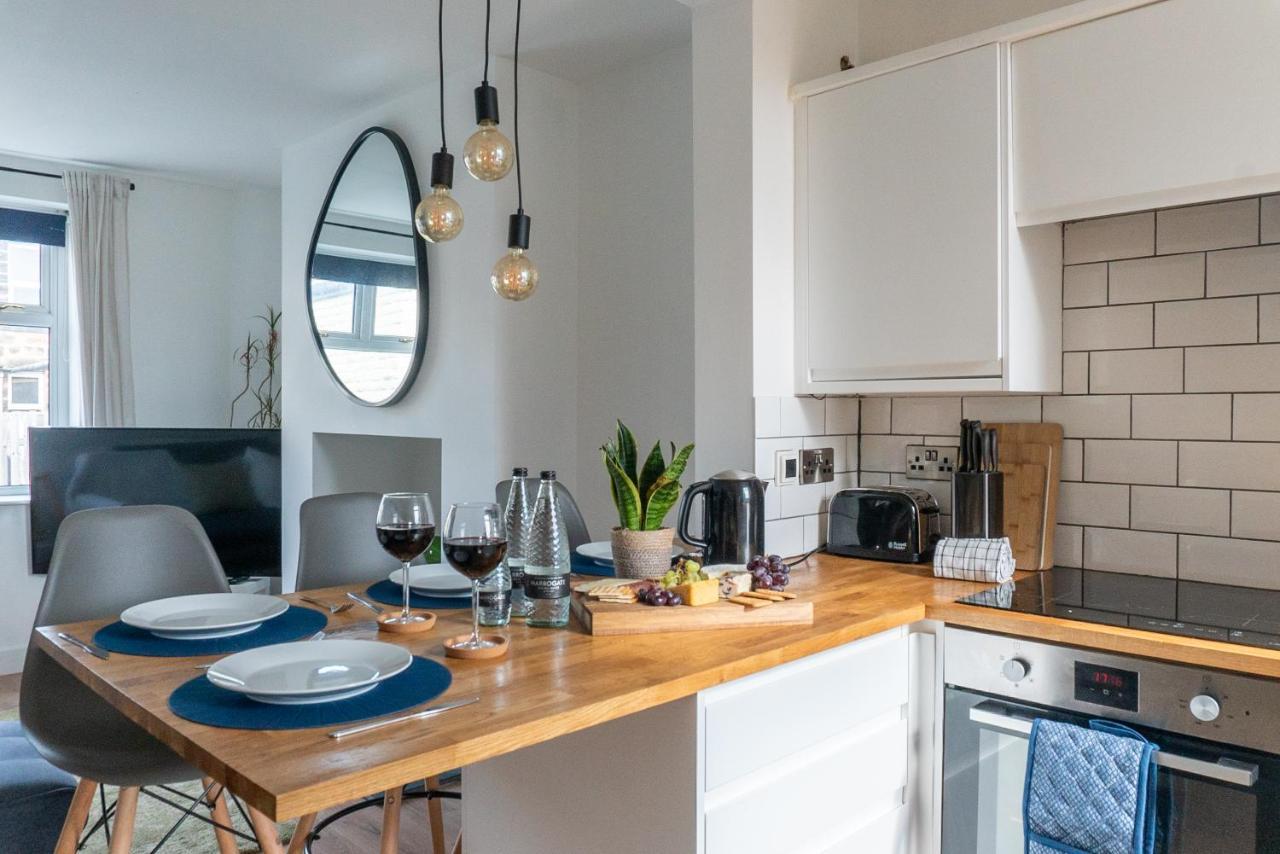 Elmwood Cottage - Harrogate Extérieur photo